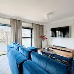 아파트 Winter By Renters