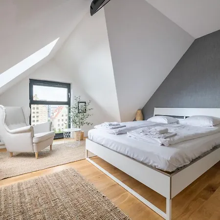 Dom & House - Winter *