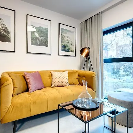 Dom & House - Winter *