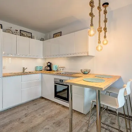 Dom & House - Winter Apartment